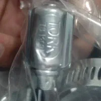 بست فلزی ترک- بست پلاستیکی