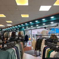 نیازمند به صندوق دار خانم