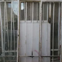 دو عدد پنجره۱ونیم در۲ متر جنس ضخیم با چهار چوب