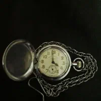 ساعت وست اندواچ قدیمی