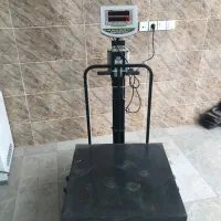 باسکول ۵۰۰ کیلویی محک