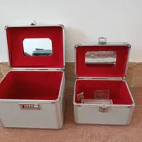 جعبه آرایشی واسباب بازی وساعت مچی وکیف