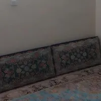 دو عدد پشتی