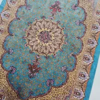 فرش ابریشم یک در یک و نیم متری