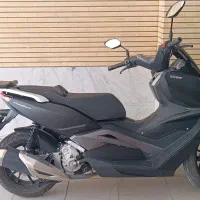 موتور سیکلت بنلی کی وی ویسته ۲۴۹