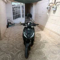 فروش یک دستگاه موتور ADV 150کویر s2 نیوفیس