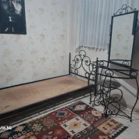 تخت یکنفره و میز آرایش فرفوژه