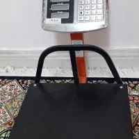 ترازو دیجیتال محک