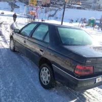 پژو 405 مدل 82