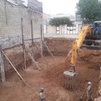 تخریب و خاکبرداری اجاره بیل لاستیکی و لودر