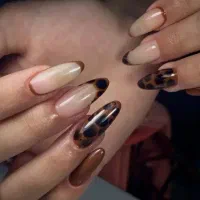 کاشت و ترمیم ناخن|خدمات آرایشگری و زیبایی|دورود, |دیوار