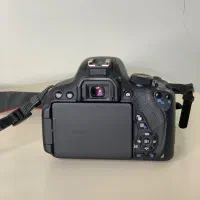 Canon 700D به‌همراه لنز 18-55، کاملاً سالم|دوربین عکاسی و فیلم‌برداری|تهران, گلستان (شهرک راه آهن)|دیوار