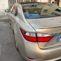 لکسوس es250