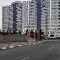 زیر زمین