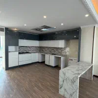 ۹۳ متر / سنددار / بدون مشرف / گرمدره