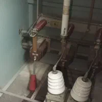 برقکار.برق ساختمان .اتصالی نصب.سرویس کولرخرده کاری