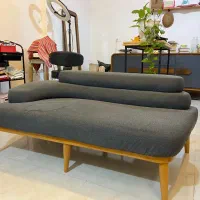 مبل پایه چوبی