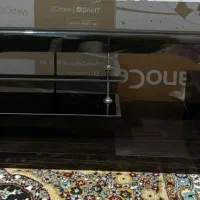 میز زیرتلوزیون در حد نو