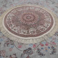 قالیچه دایره به اندازه یک دریک