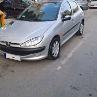 206 مدل ۸۲ تمیز