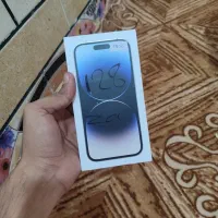 ۱۴ پرو سفید