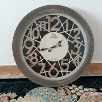 ساعت توسی زیباا ونونونو