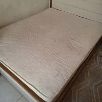 تخت دو نفره + تشک خوش‌خواب