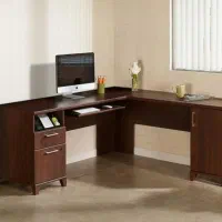 استخدام اموردفتری و اداری خانم