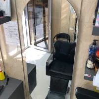 دکوراسیون آرایشگاه|آرایشگاه و سالن‌های زیبایی|صفادشت, |دیوار