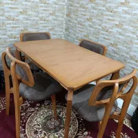 میز غذاخوری