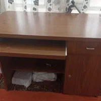 میز کامپیوتر