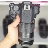 دوربین حرفه ای D700canon