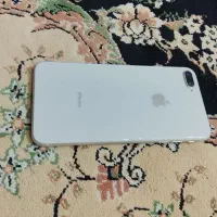 ایفون۸پلاس در حد