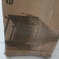 تخت کنار تخت مادر