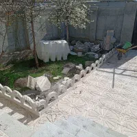 اجرای کلیه سقف کار و تعویض کاسه توالت و کاشی‌کاری