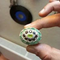 انگشتر|جواهرات|شاهینشهر, خانه کارگر|دیوار