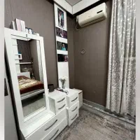 تخت و  ایینه دراور