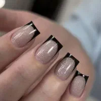 استخدام ناخنکار و دستیار ناخنکار با درآمد بالا