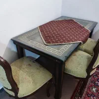 میزغذاخوری