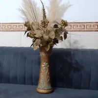 دو عدد گلدان طلایی|گل مصنوعی|نظرآباد, رسالت|دیوار