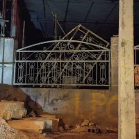 درب کارگاه و پنجره|مصالح و تجهیزات ساختمان|نیریز, |دیوار