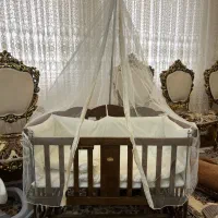 گهواره کنار مادر،تمام چوب ،نو