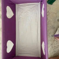 گهواره و روروک نوزاد