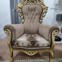 مبل ۹ نفره چوب گردو کیفیت درجه یک درحدنونو|مبلمان خانگی و میز عسلی|اصفهان, قائمیه|دیوار