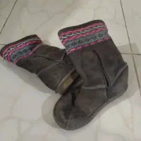 پوتین زنانه و بچه گانه چرم خارجی|کیف، کفش، کمربند|فیروزآباد (فارس), |دیوار