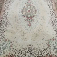 قالی چهار متری. تمیز شسته طرح گردون