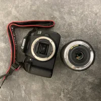 دوربین عکاسی کنون700D لنز 135-18 دو عدد باتری|دوربین عکاسی و فیلم‌برداری|مشهد, کوشش|دیوار