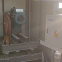 شاگرد برای نصب اسانسور