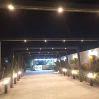 به تعدادی برقکار ماهر و نیمه ماهر نیازمندیم