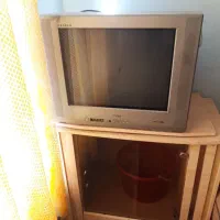 تلویزیون پارس + میز